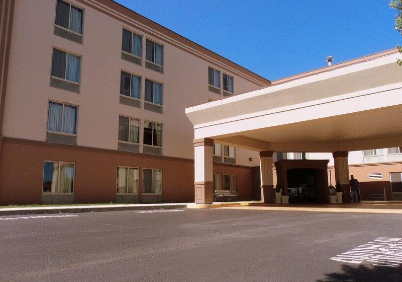 هتل Holiday Inn Express Harrisburg Sw   Mechanicsburg, An Ihg