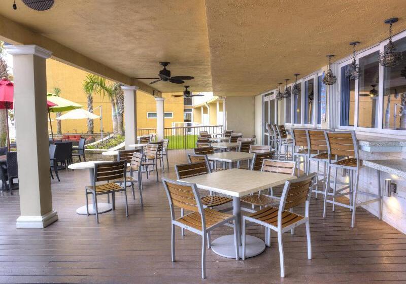 هتل Holiday Inn Resort Daytona Beach Oceanfront, An Ihg