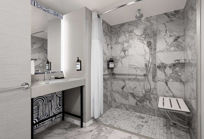 هتل Hyatt Regency Irvine