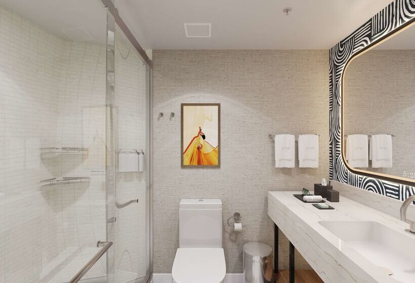 هتل Hyatt Regency Irvine