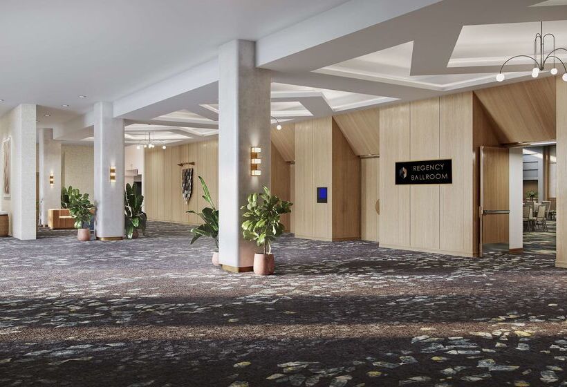 هتل Hyatt Regency Irvine