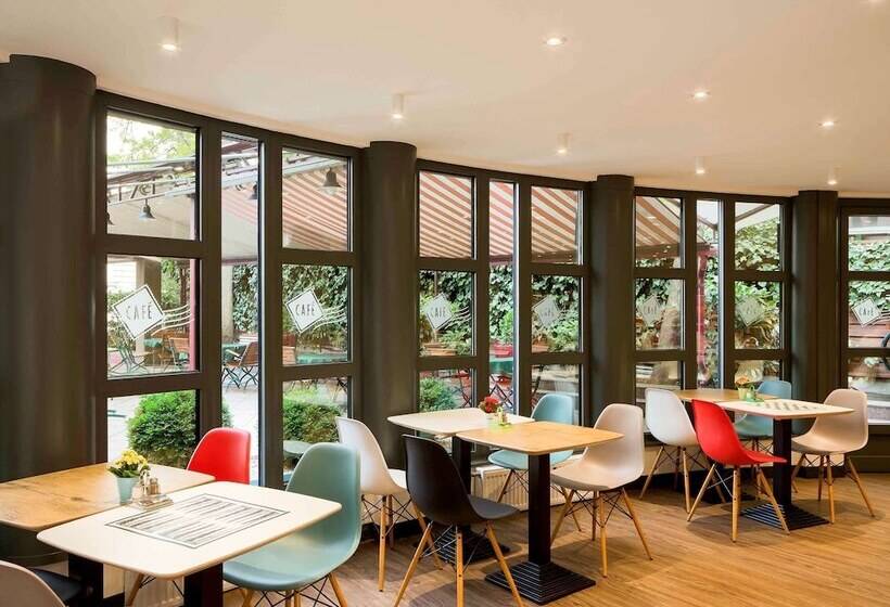 Fotos del hotel Ibis Budapest Heroes Square:  13