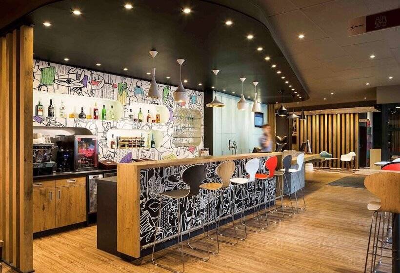 Hotell Ibis Budapest Heroes Square