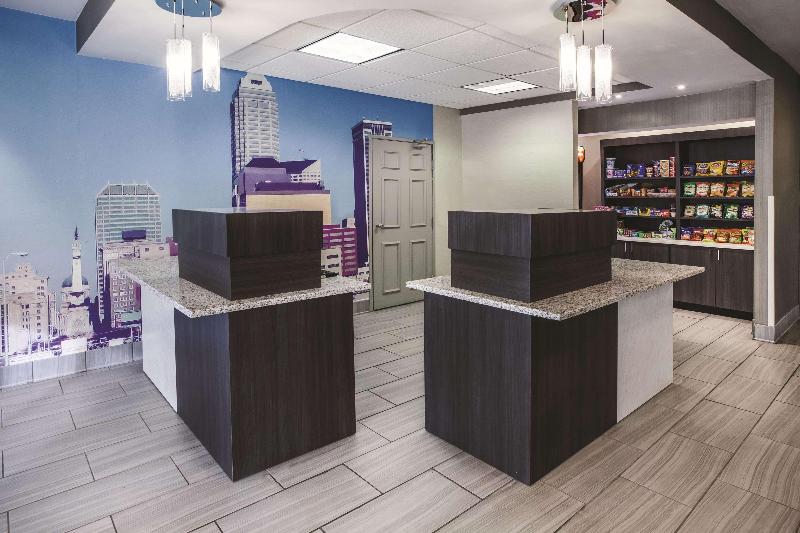 فندق La Quinta Inn By Wyndham Indianapolis North At Pyramids