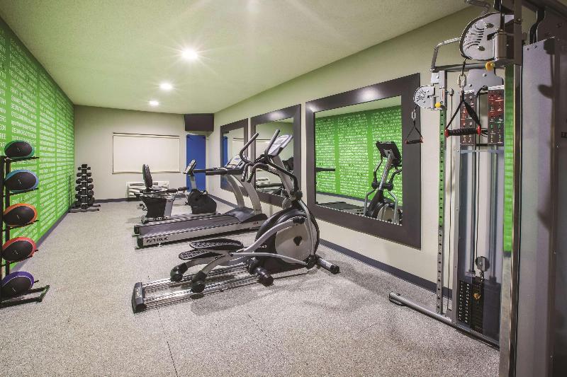 فندق La Quinta Inn By Wyndham Indianapolis North At Pyramids