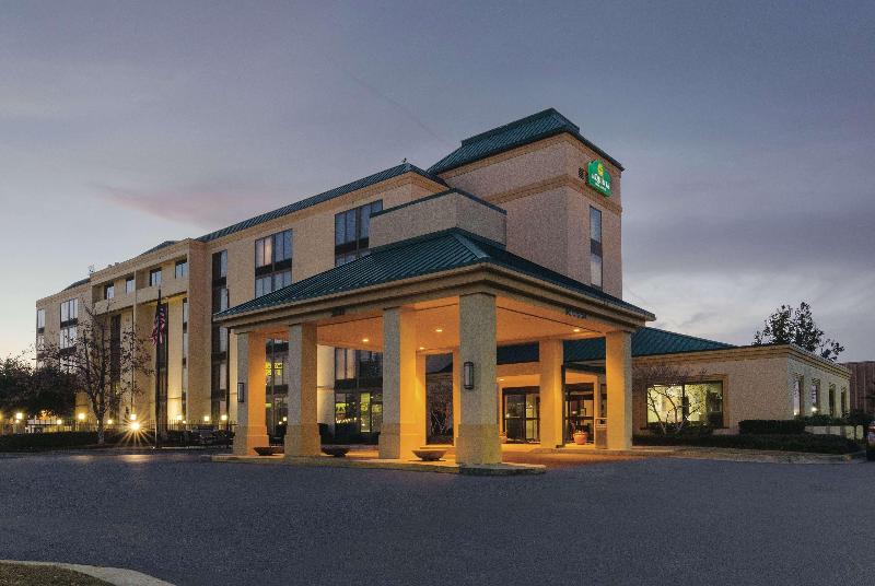 فندق La Quinta Inn & Suites By Wyndham Dothan