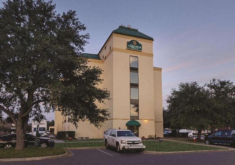 هتل La Quinta Inn & Suites By Wyndham Dothan