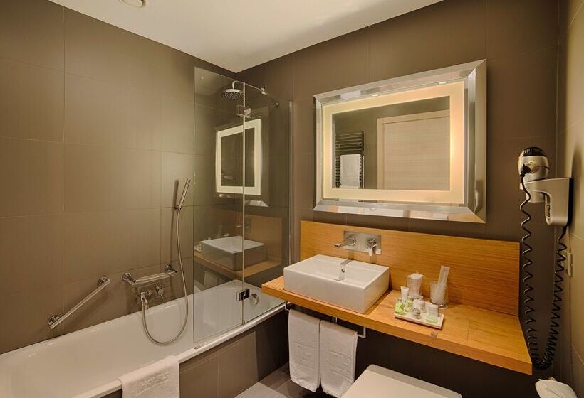 Fotos del hotel Nh Firenze:  52