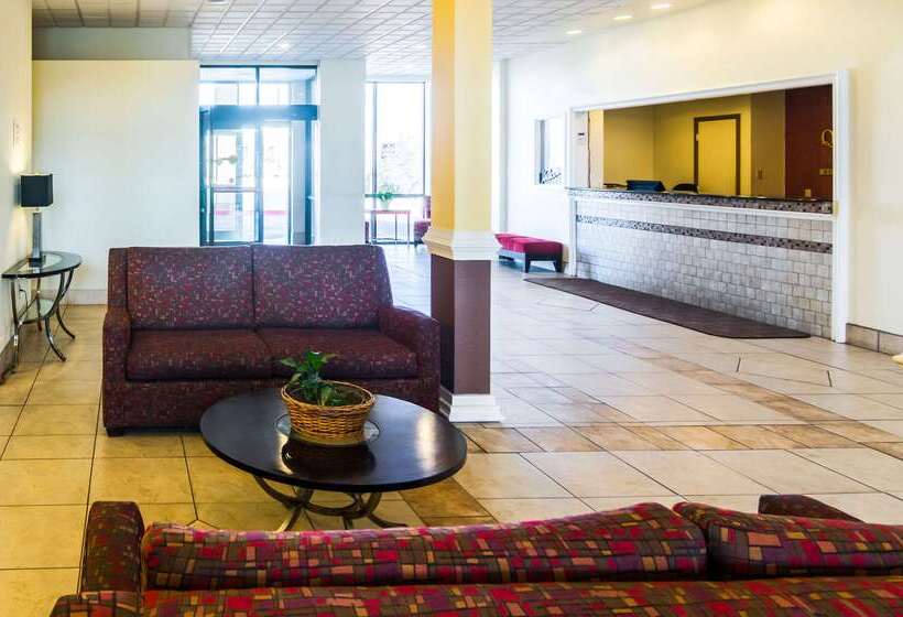 هتل Quality Inn