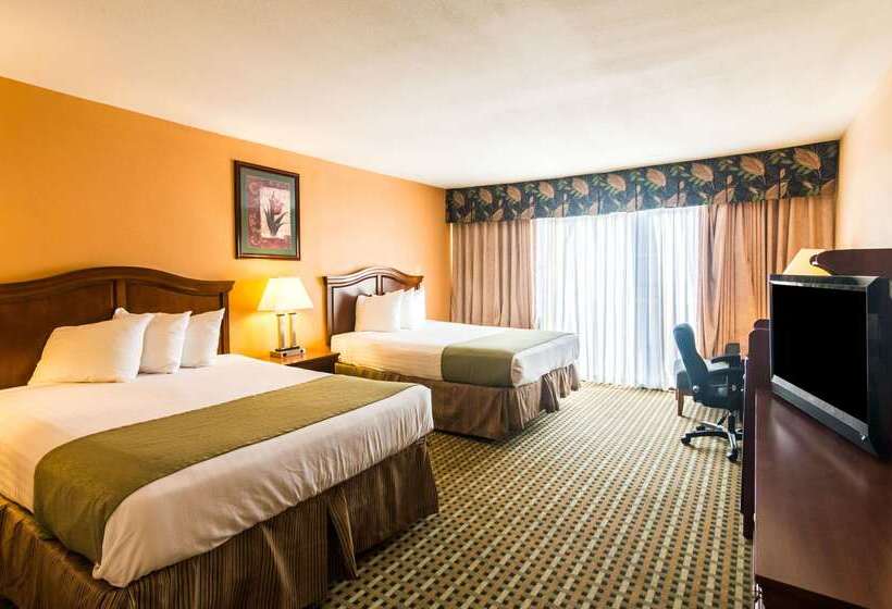هتل Quality Inn
