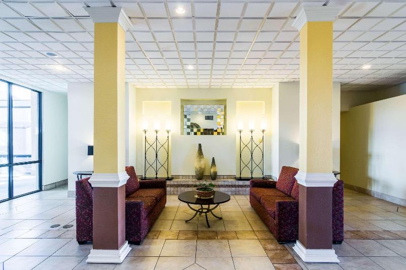 هتل Quality Inn