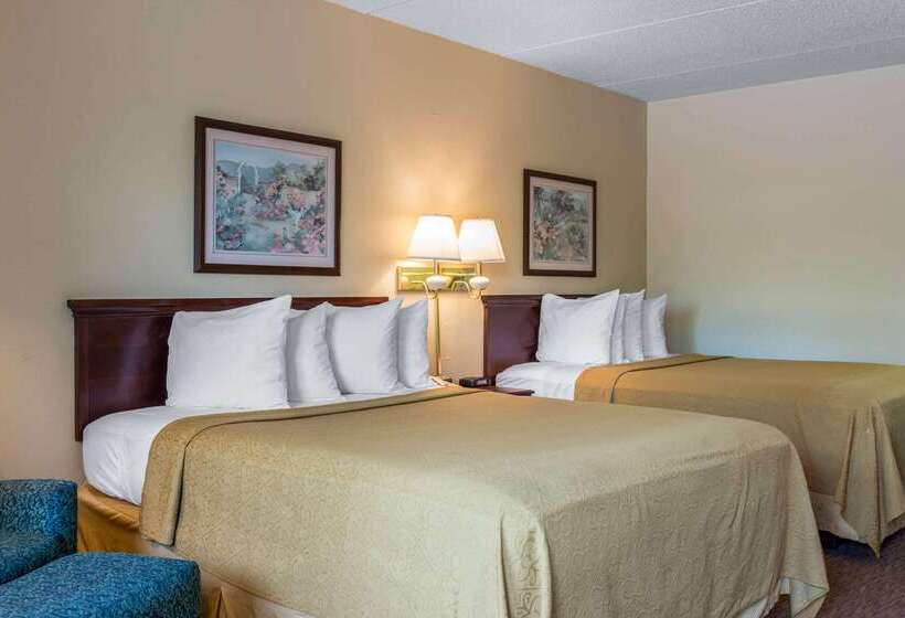 호텔 Quality Inn