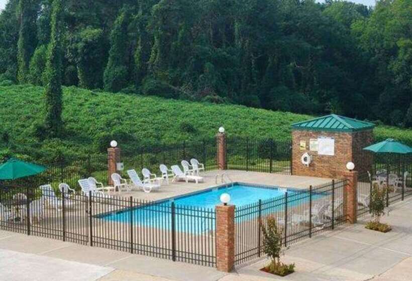 فندق Quality Inn Dahlonega Near University