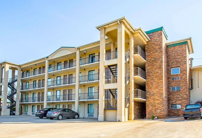 فندق Quality Inn Dahlonega Near University