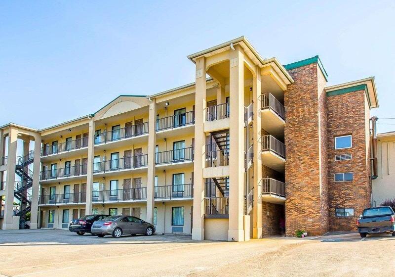 فندق Quality Inn Dahlonega Near University