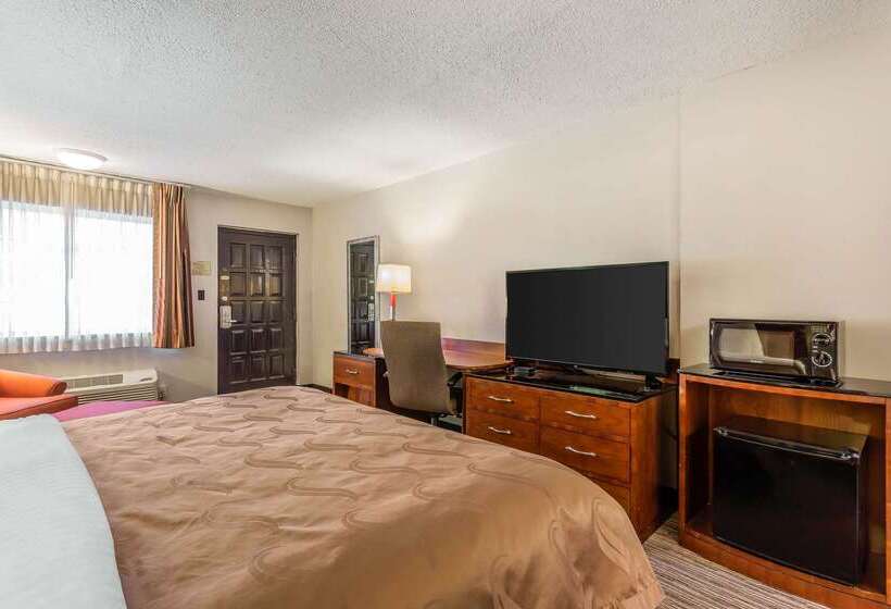 Отель Quality Inn Forsyth Near Ga Public Safety Training Center