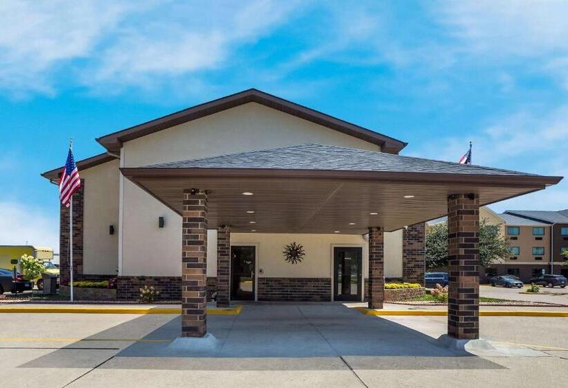 هتل Quality Inn Galesburg Near Us Highway 34 And I 74
