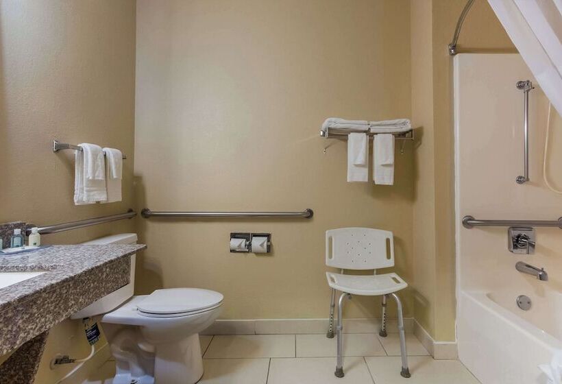 هتل Quality Inn Galesburg Near Us Highway 34 And I 74