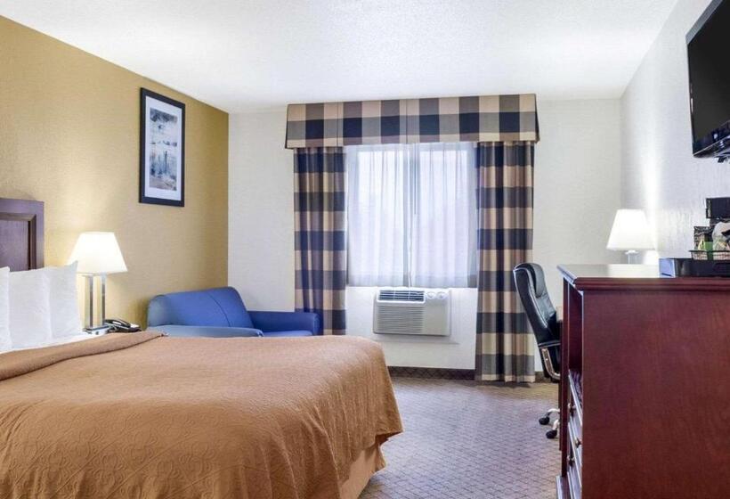 בית מלון כפרי Quality Inn Oacoma   Chamberlain