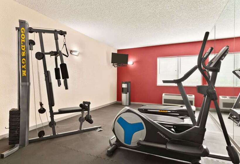 فندق Ramada By Wyndham Arcata