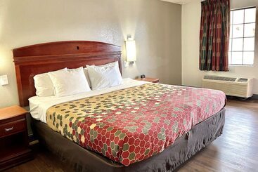 هتل Red Carpet Inn Philadelphia Airport