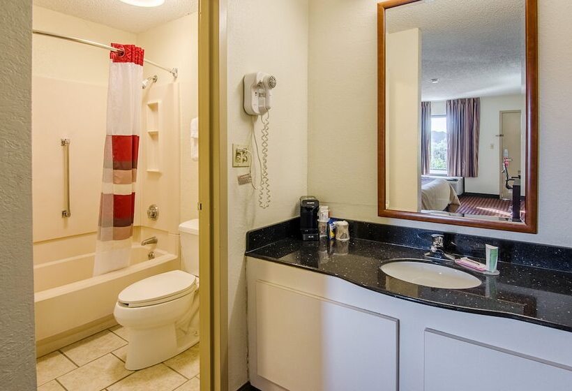 هتل Red Roof Inn Kingsport