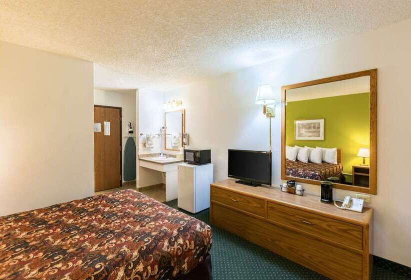فندق Super 8 By Wyndham Grand Island