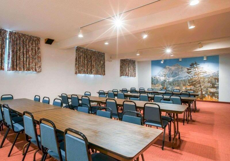 فندق Rodeway Inn