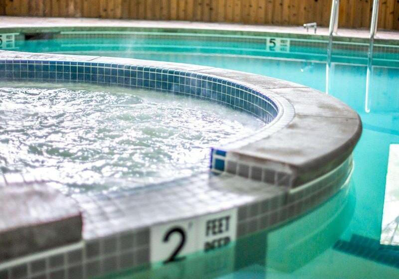 فندق Rodeway Inn