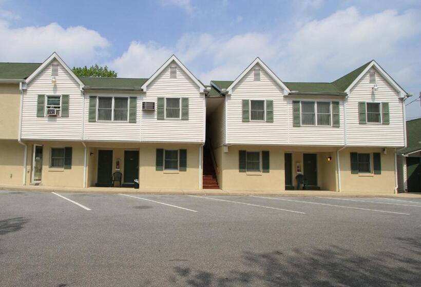هتل Rodeway Inn & Suites Hershey
