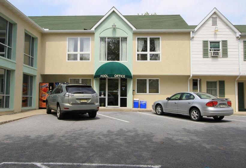 هتل Rodeway Inn & Suites Hershey