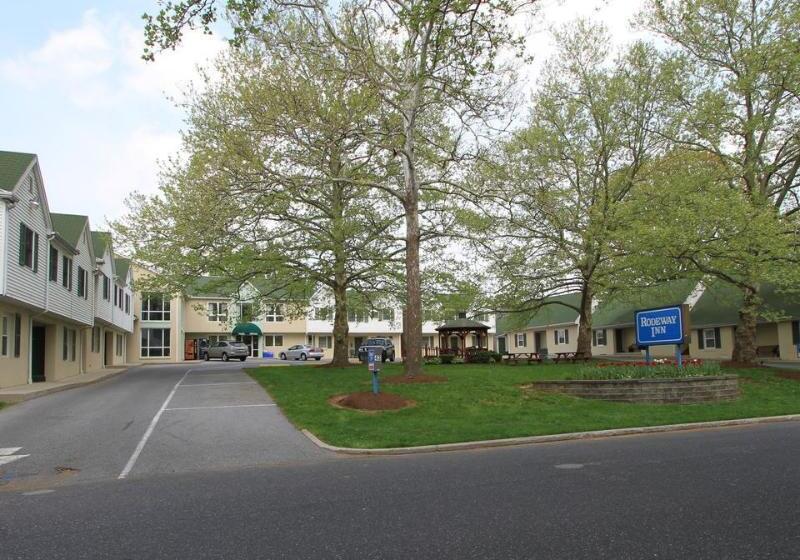 هتل Rodeway Inn & Suites Hershey