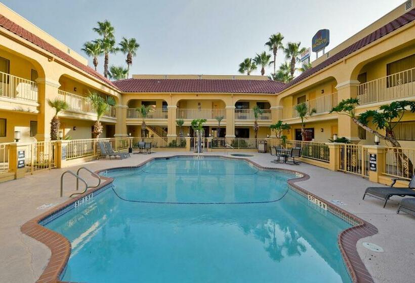 Hotel Super 8 By Wyndham Corpus Christi Northwest