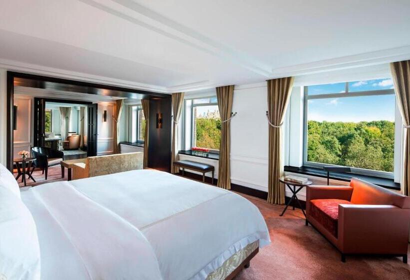 ホテル The Ritz Carlton New York, Central Park