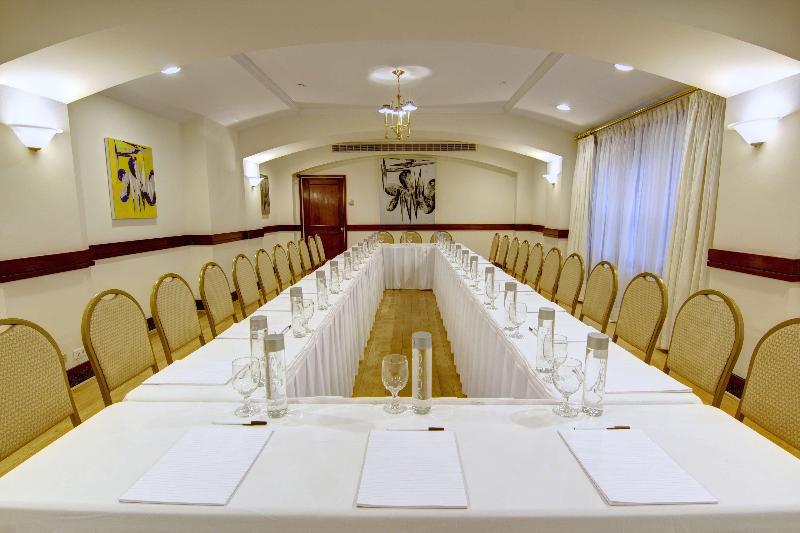 Fotos del hotel Roger Smith:  3