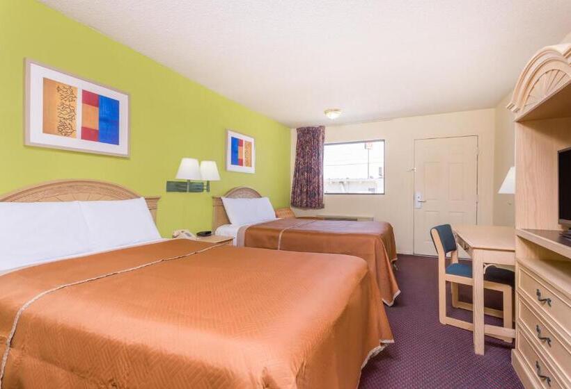 فندق Travelodge By Wyndham Cordele