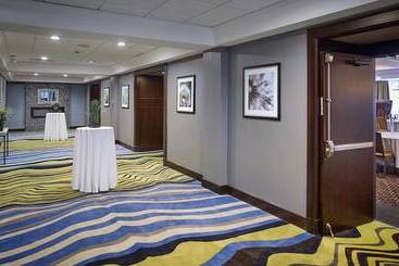 Waterfront Hotel Downtown Burlington