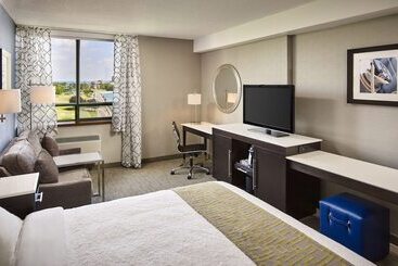 Waterfront Hotel Downtown Burlington
