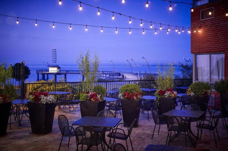 Waterfront Hotel Downtown Burlington