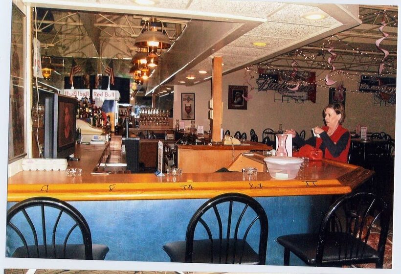 Отель Will Rogers Inn