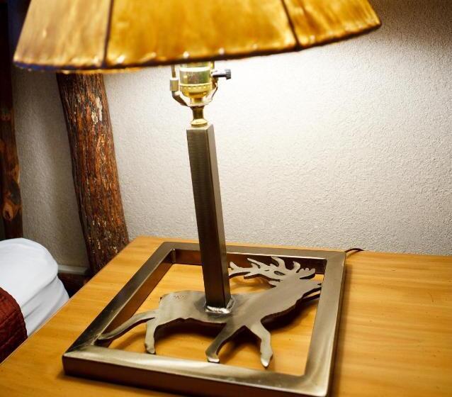 مُتل Antler Inn