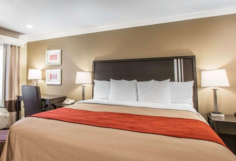 Quality Inn Downey