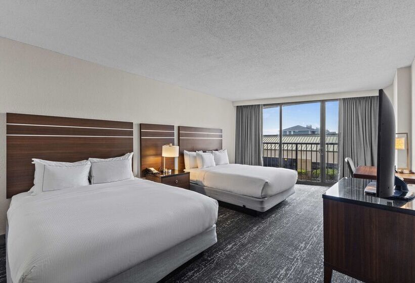 منتجع Doubletree By Hilton Atlantic Beach Oceanfront