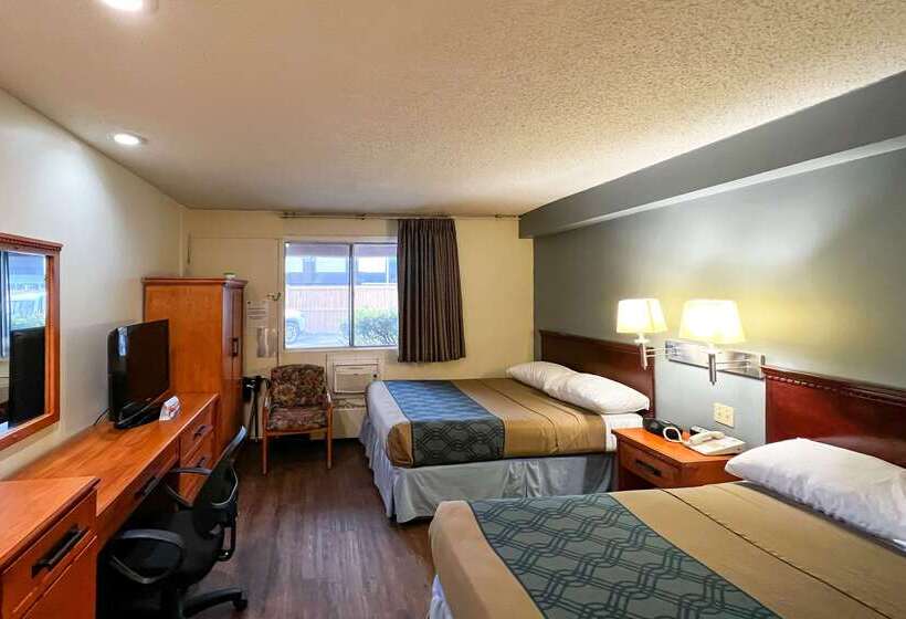 Econo Lodge Motel Village Calgary