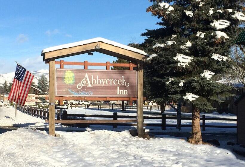 هتل Abbycreek Inn