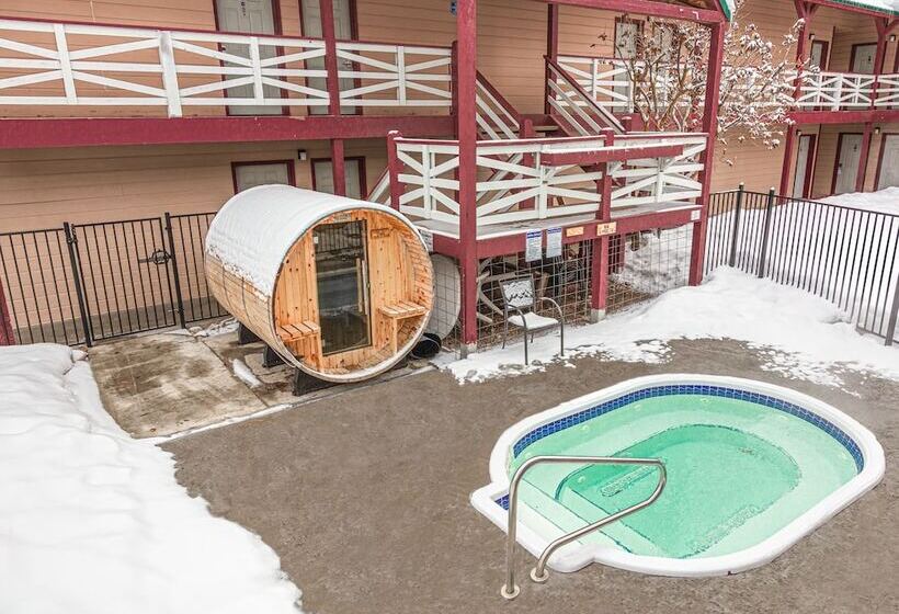 هتل Abbycreek Inn