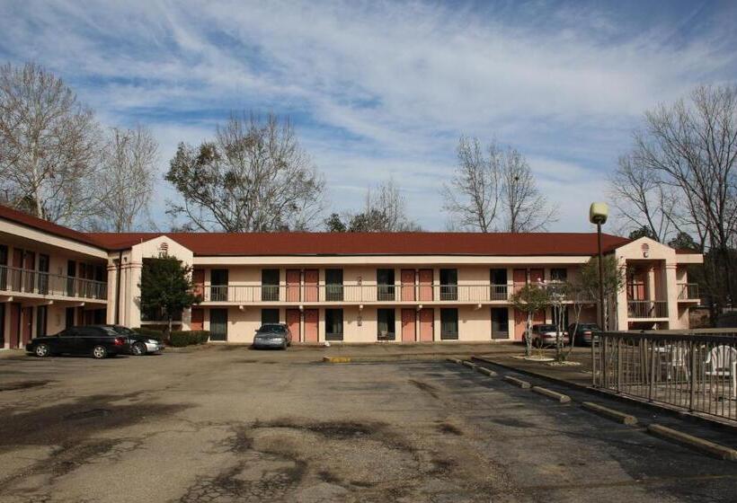 هتل American Inn Of Selma