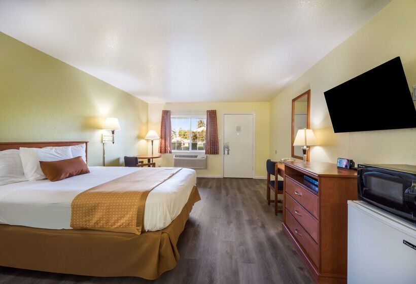 هتل Americas Best Value Inn Santa Rosa