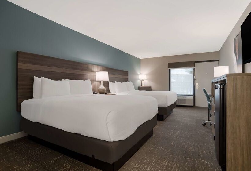 هتل Best Western Flagship Inn
