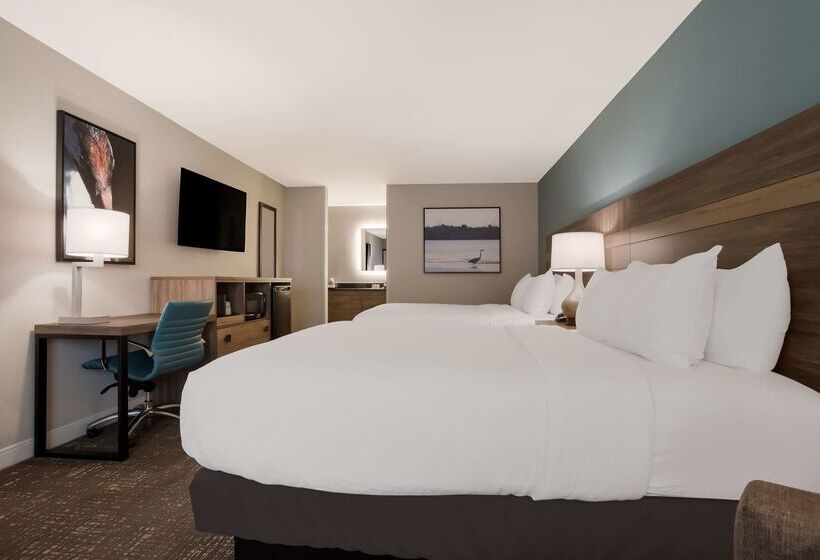 هتل Best Western Flagship Inn